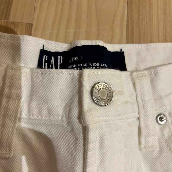 Gap high rise wide legJeans - Picture 3 of 4